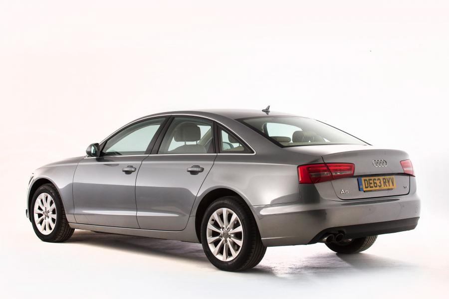  Audi A6 2.0 TDI Sedan (4G, C7) 2011 года  (UK) (фото 2 из 7)